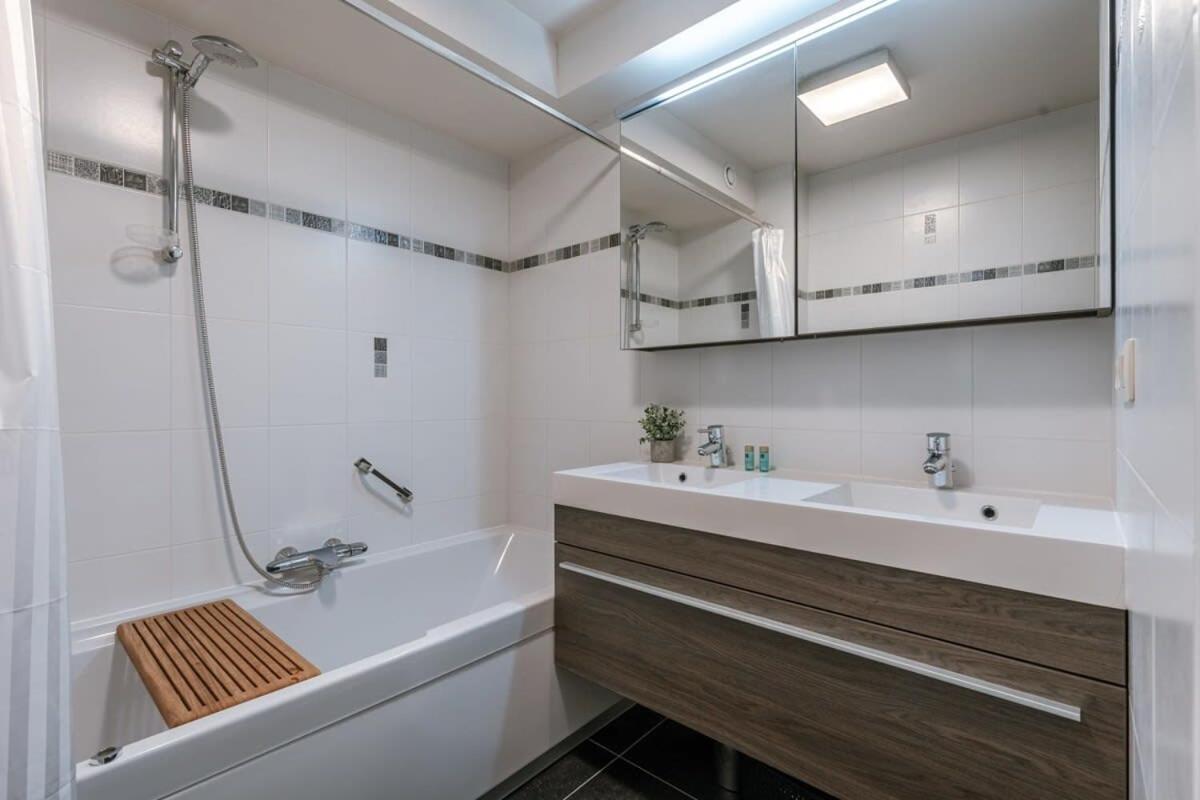 Huswell - Bright Apartment With Parking Near The Beach Bredene Ngoại thất bức ảnh